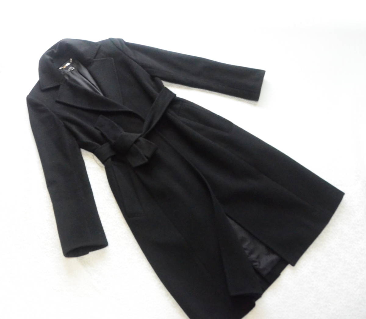 定番，限定SALE INED 贅沢とろみカシミヤ100% ベルテッドコート 黒/ブラック ７号S フォーマル 通勤(Sサイズ)｜売買されたオークション情報、yahooの商品情報をアーカイブ公開 - オークファン Sサイズ