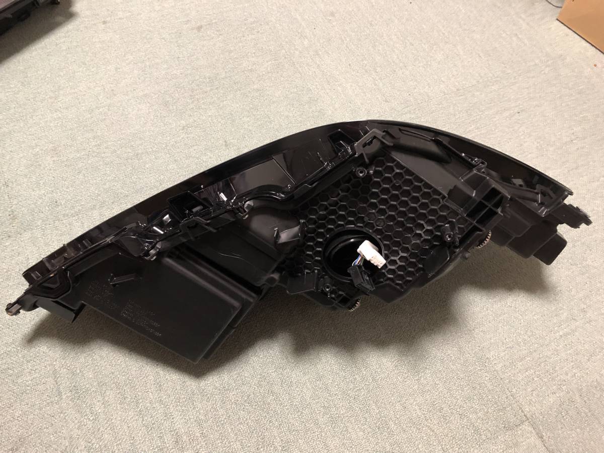トヨタ クラウン 左ヘッドライト ジャンク トヨタ純正 現行 クラウン LED 左 ヘッドライト ジャンク品 【公式通販】