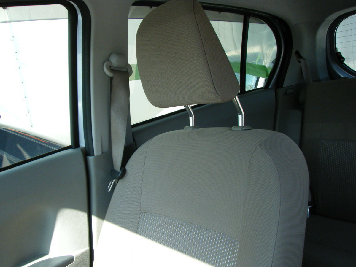 ミライース型式：DBA-LA300S（ダイハツ）のクルマカタログ｜中古車の 