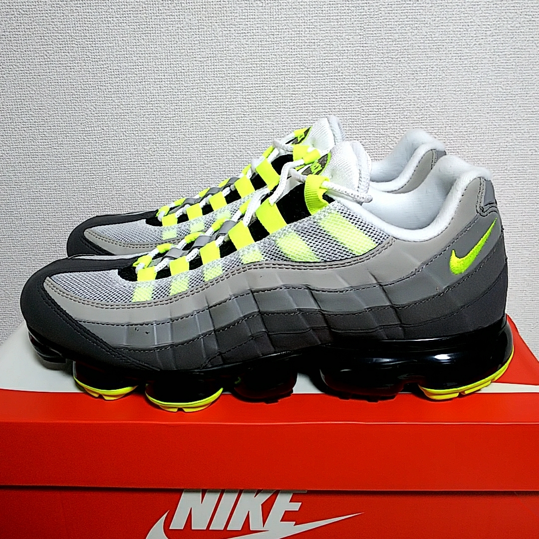 NIKE AIR VAPORMAX 95 NEON YELLOW VOLT エア ヴェイパーマックス 