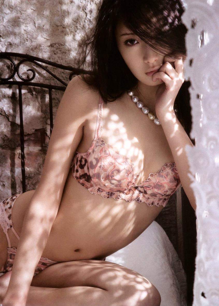 女優 菜々緒l判写真24枚 水着 下着 セクシー写真 丸秘お楽しみ写真7枚 写真 売買されたオークション情報 Yahooの商品情報をアーカイブ公開 オークファン Aucfan Com