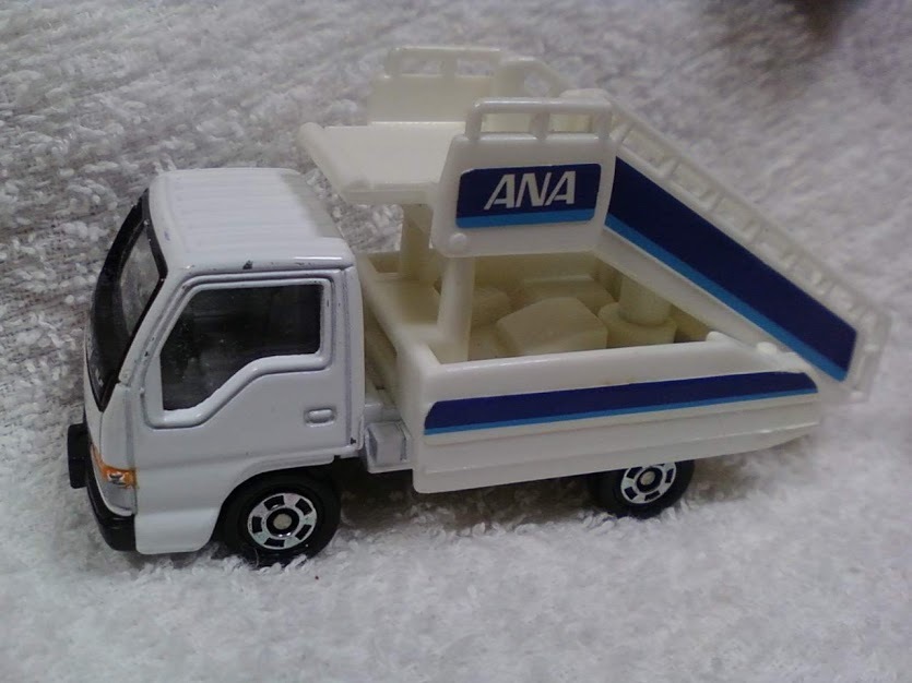 中古 ミニカー ジャンク品 トミカ＆他メーカー パトカー 消防車など１５個セット_9