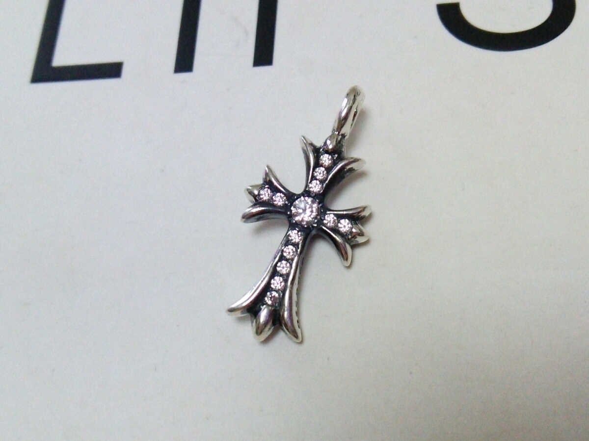 □クロムハーツ□タイニーファットクロスチャーム CHROME HEARTS
