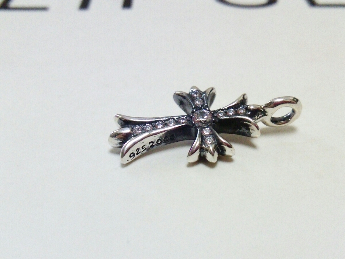 □クロムハーツ□タイニーファットクロスチャーム CHROME HEARTS
