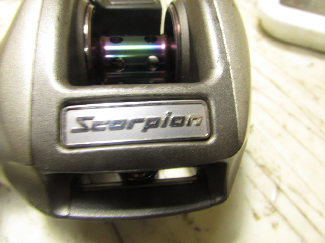 高級 シマノ(Shimano)/Scorpion Metanium XT/ベイトリール/約237g 60