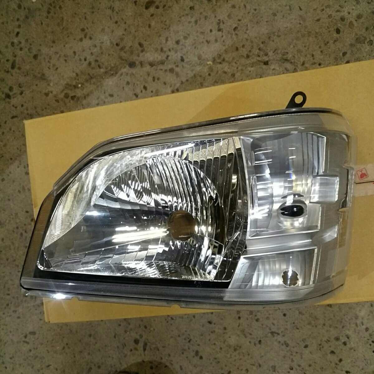 S500P ハイゼット 前期 S510P ハロゲン 純正 ヘッドライト ダイハツ 5Y 