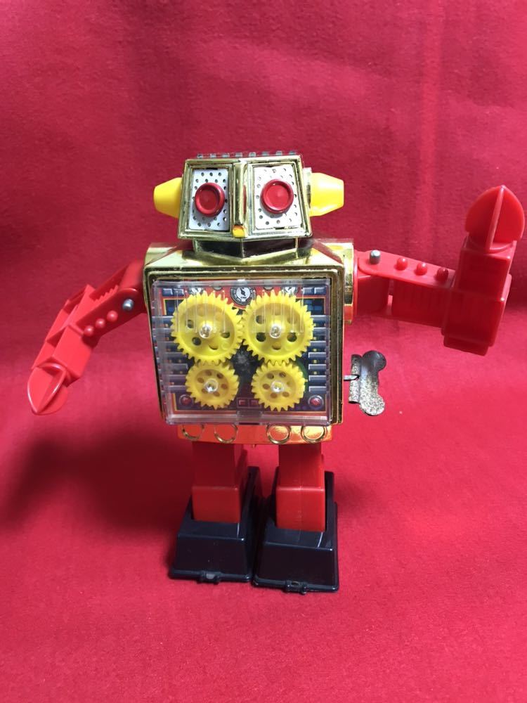堀川玩具 ロボット ニューゴールド ブリキ - メルカリ ギアロボット