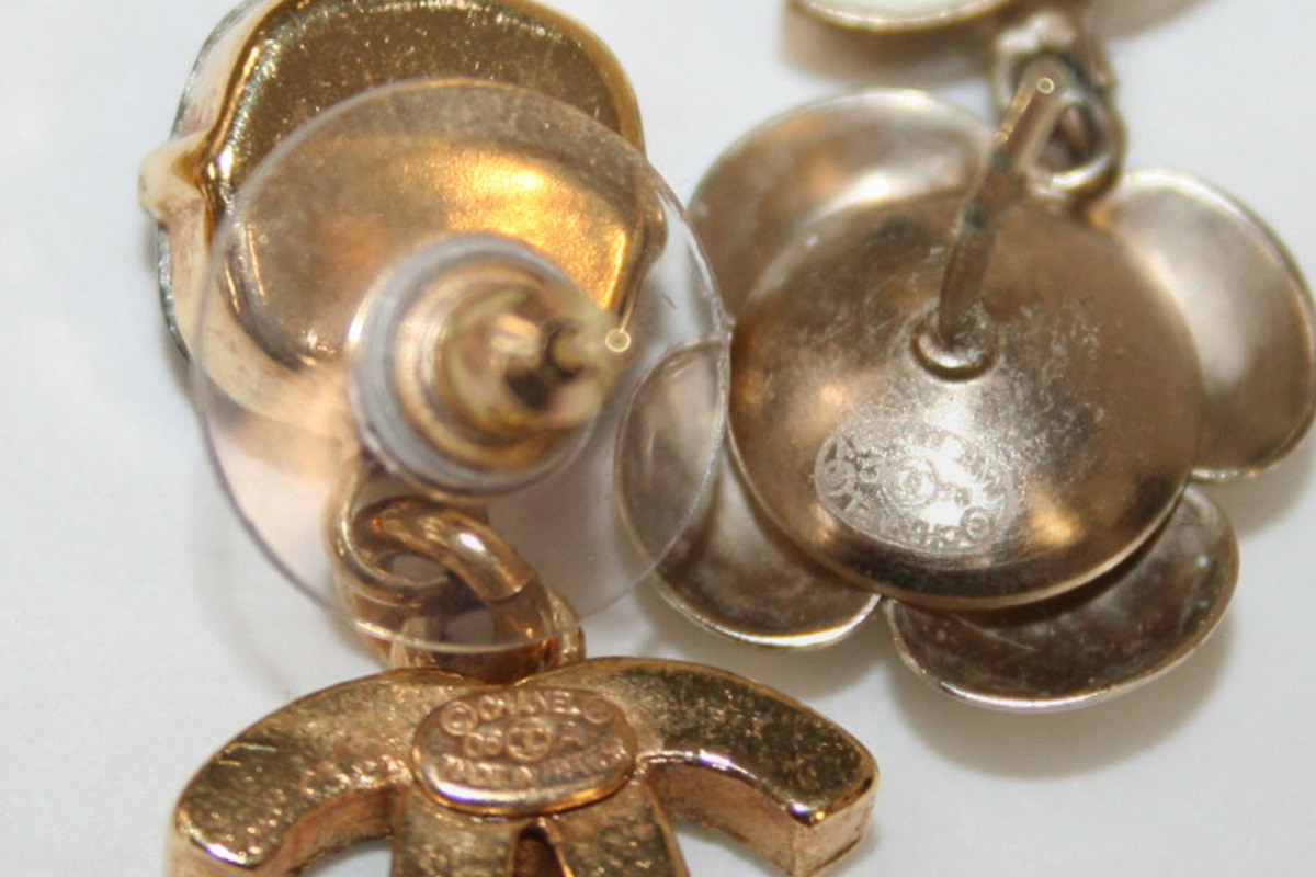 【福王】・シャネル ピアス ブローチ＆クリスチャン・ディオール雑貨＆ハローキティ アクセサリー他 y20-461217_6