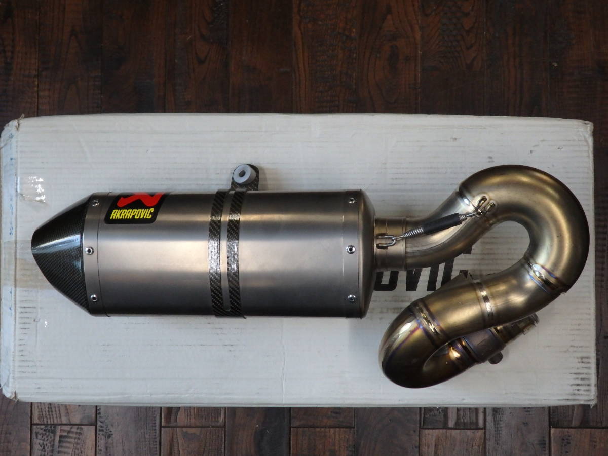 AKRAPOVIC（アクラポビッチ）CBR1000RR(SC59) スリップオンマフラー