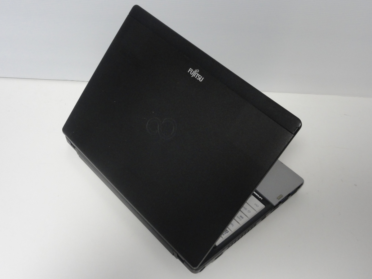 LIFEBOOK 富士通 Core P772⁄G i5 2.7GHz 3340M i5-3340M 2GB P772⁄G
