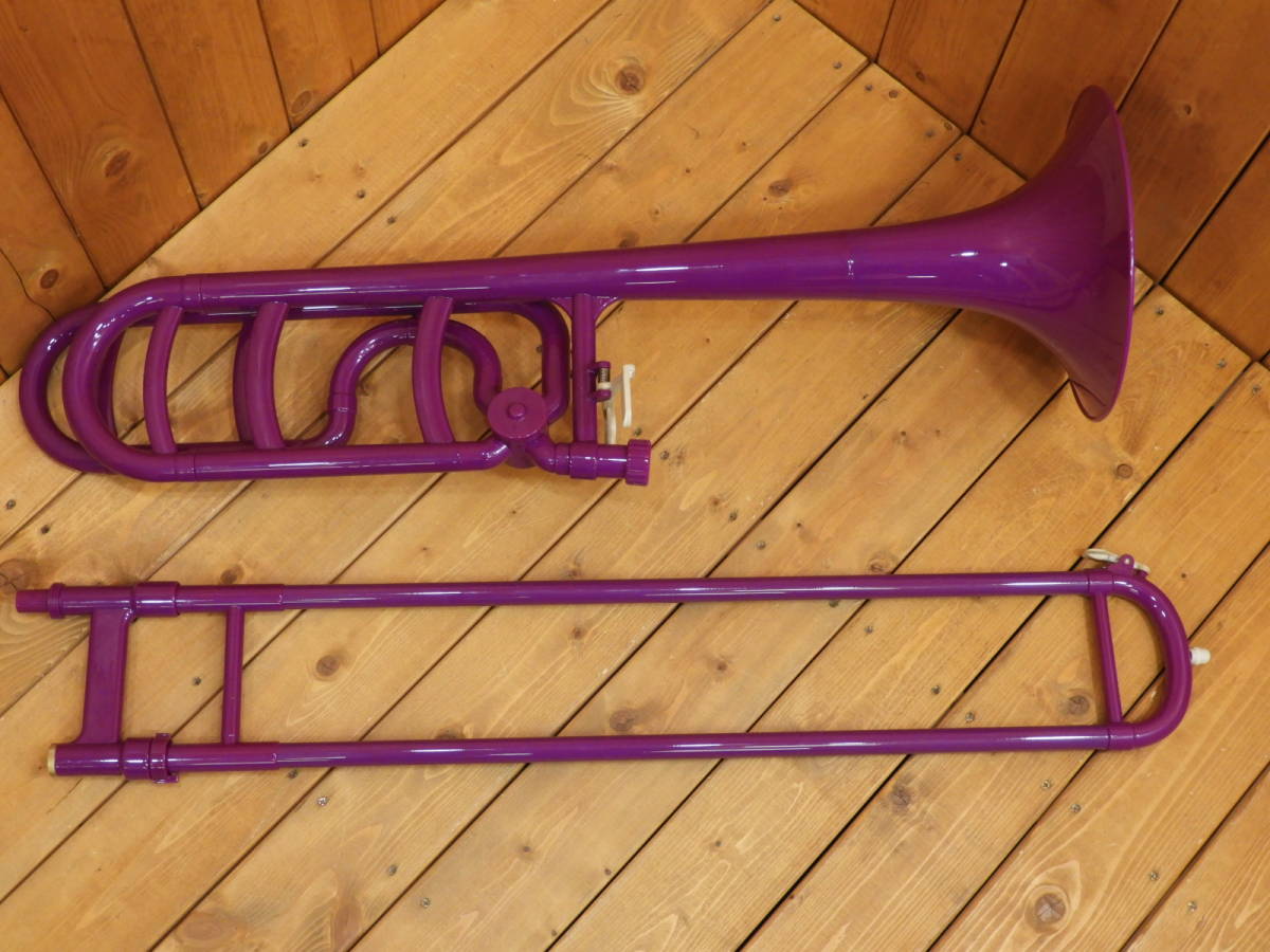 タイガー プラスチック トランペット 紫 Tiger pTrumpet TIGER TRUMPET（タイガートランペット） プラスチック製 紫 ケース付き