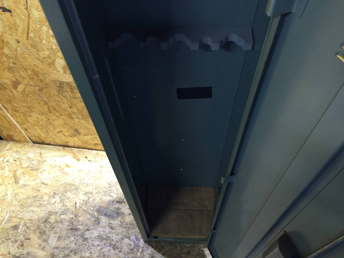 ガンロッカー KSK 装弾ロッカー 猟銃 5丁用 Locker Gun & KSK社製 
