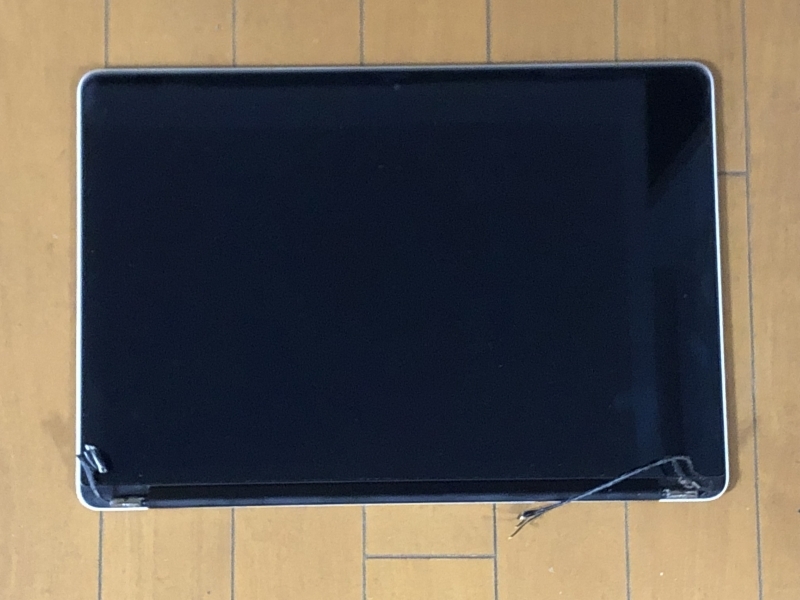 ジャンク Macbook Pro Retina A1398 15インチ Mid 2015 液晶 上半身
