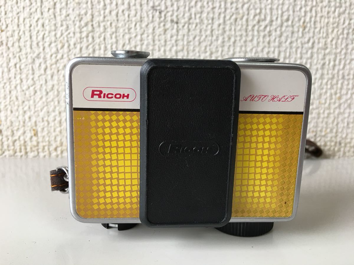 ◎RICOH リコー AUTO HALF オートハーフ E レッドフラワー AUTO RICOH リコー HALF オートハーフ E – (ボーダーRed) ハーフカメラ