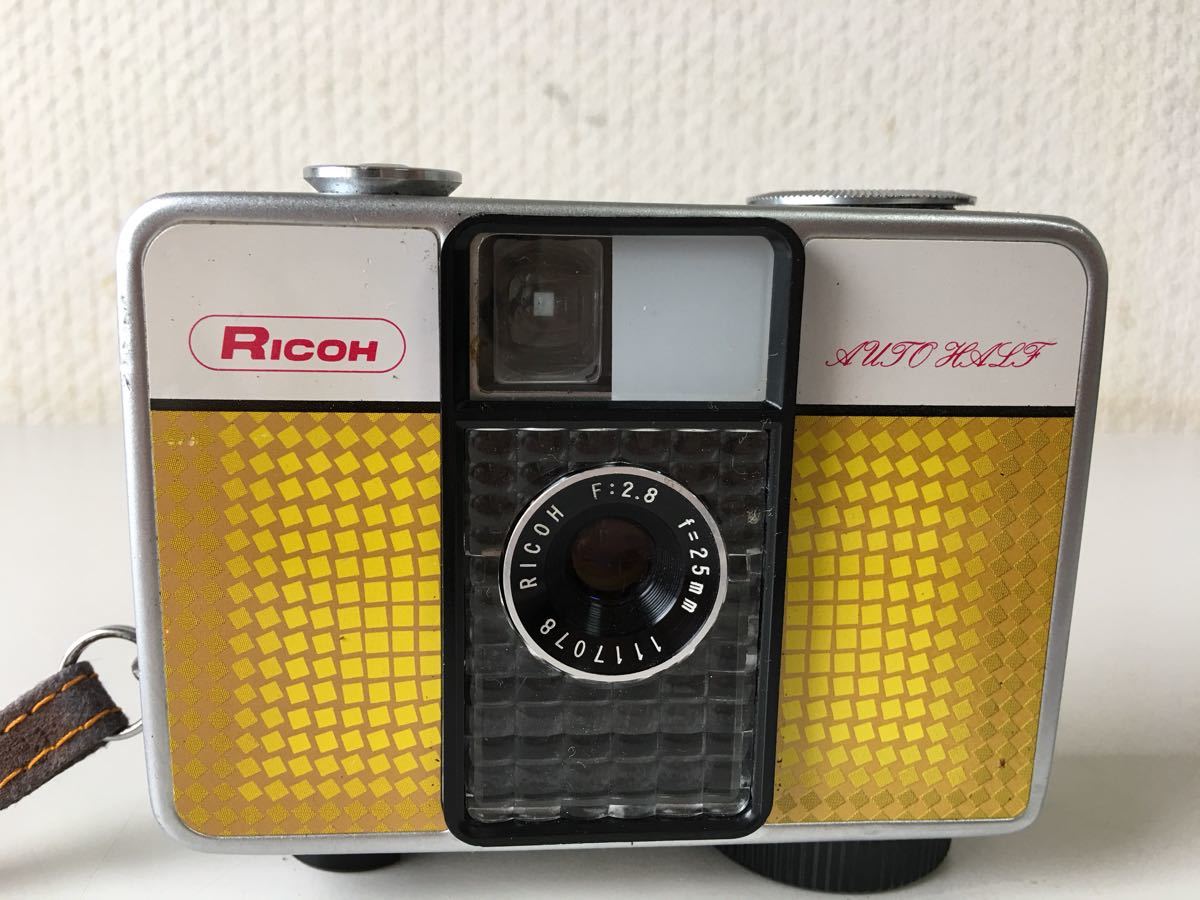 AUTO RICOH リコー HALF オートハーフ E – (ボーダーRed) ハーフカメラ