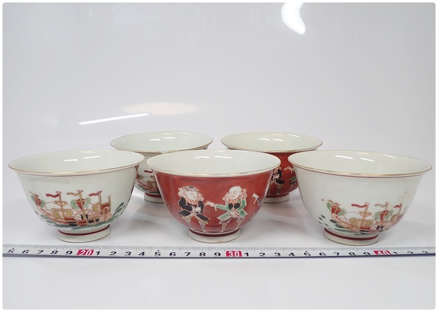 お買い得，格安 古伊万里 赤絵五艘船茶碗5客 直径：9.6cm 時代木箱付 C396 80サイズ(染錦)｜売買されたオークション情報、yahooの商品情報をアーカイブ公開 - オークファン 伊万里、有田
