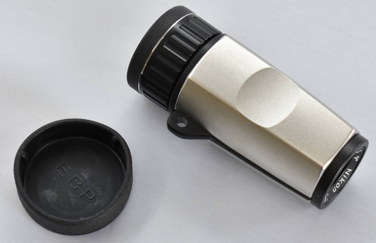 限りなく状態の良い単眼鏡　NikonモノキュラーHG 5×15D