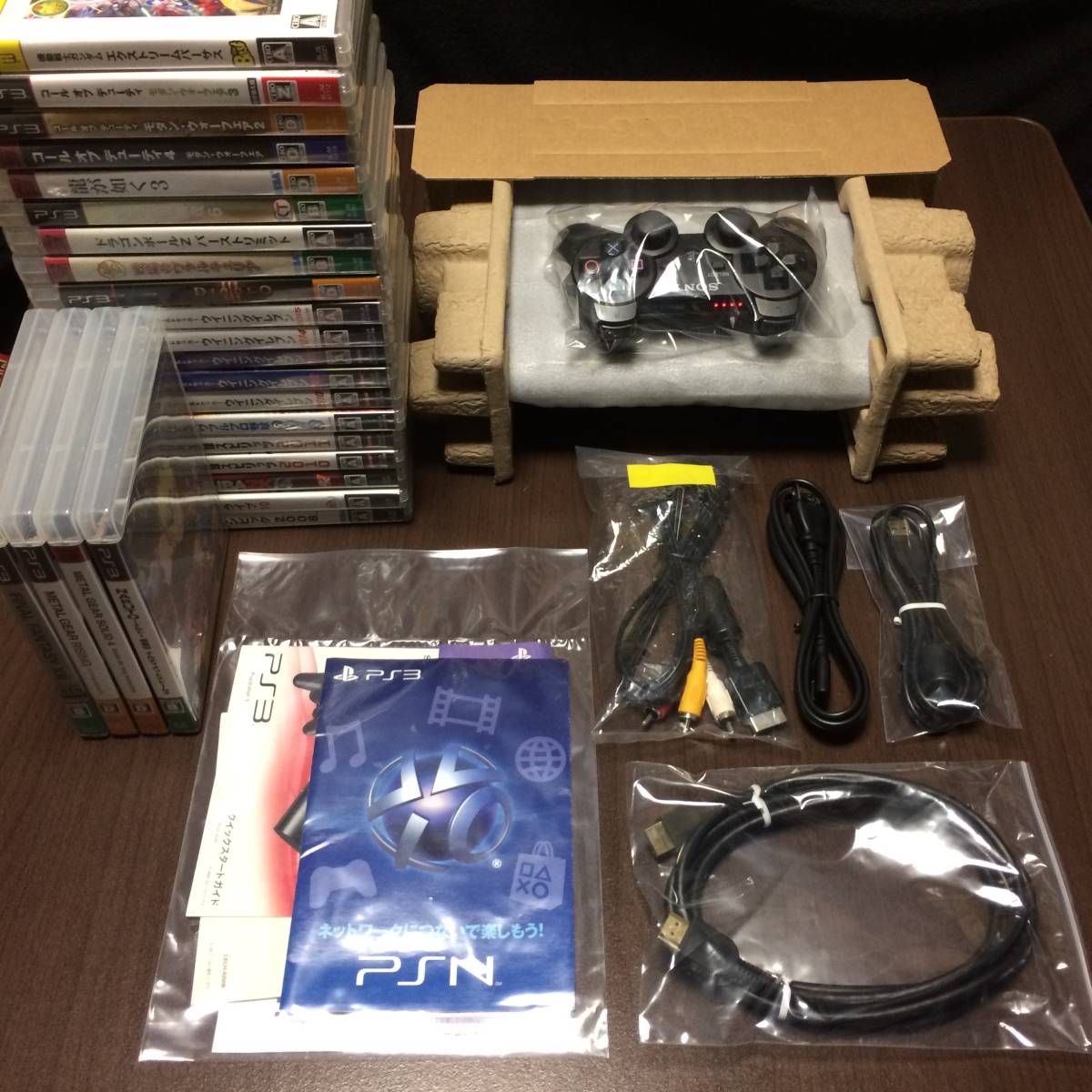 お得セット 付属品完備 Ps3 Cech 4200b 250gb チャコールブラック Hdmiケーブル ソフト 24本付き Playstation 3 本体 Ps3本体 売買されたオークション情報 Yahooの商品情報をアーカイブ公開 オークファン Aucfan Com