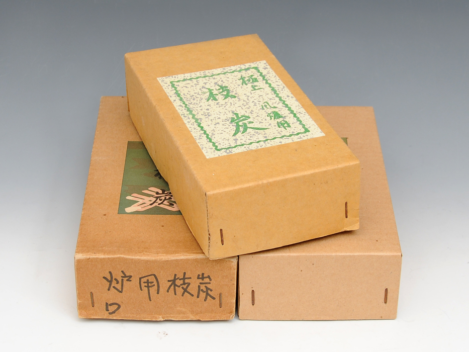 茶道具 丸善 茶の湯の炭 炭セット 2箱 美術品・アンティーク・コレクション