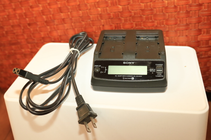 SONY AC-VQ1050 バッテリーチャージャー_2