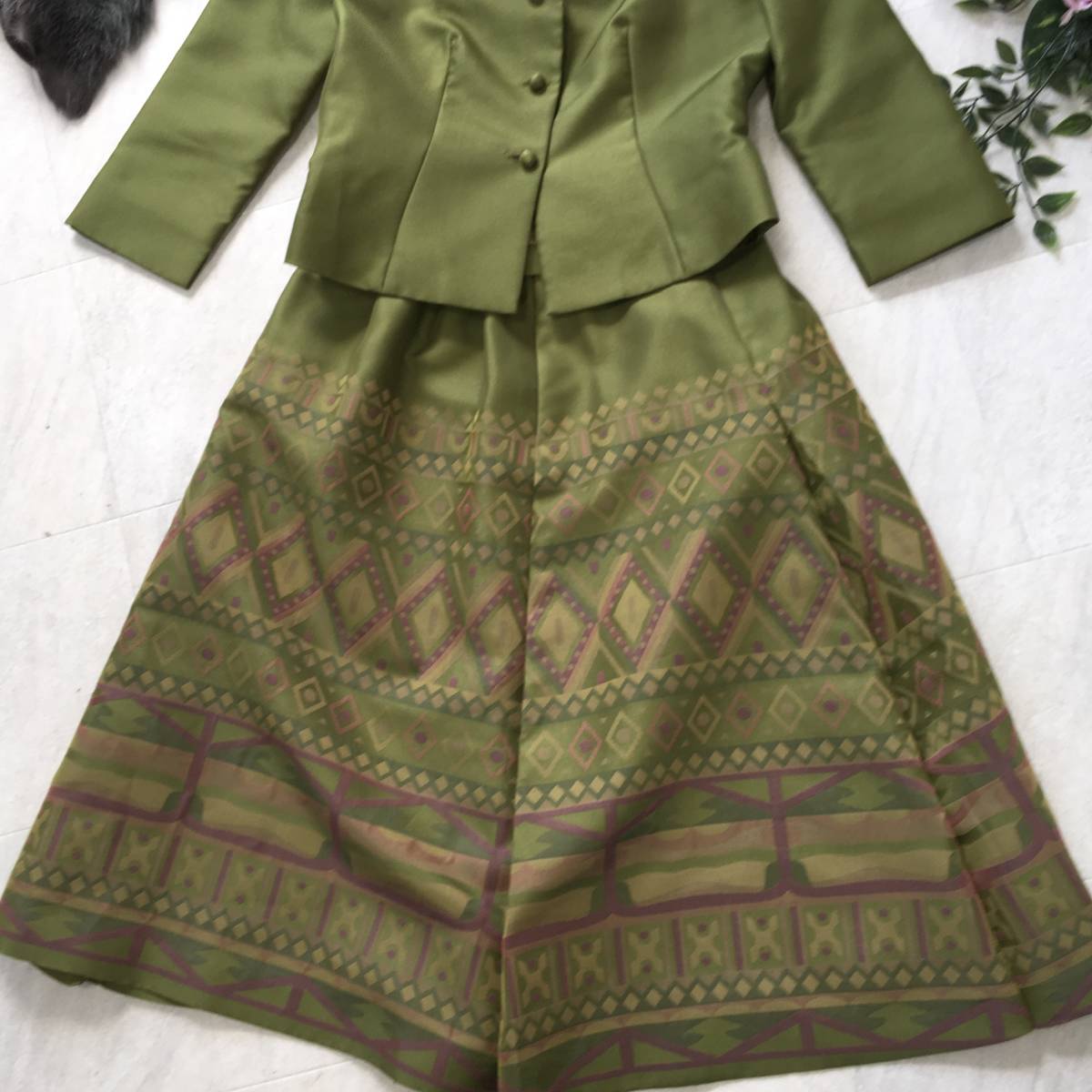 ☆ SYBILLA シビラ サイズ M セットアップ 膝丈 ふんわり スカート 上品 スーツ ☆