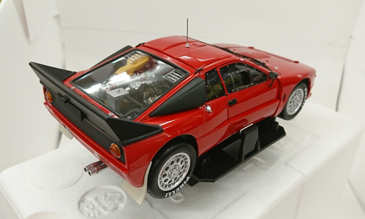 希少 京商1⁄18 ランチア 037 ラリープレゼンテーション(赤)未展示美品