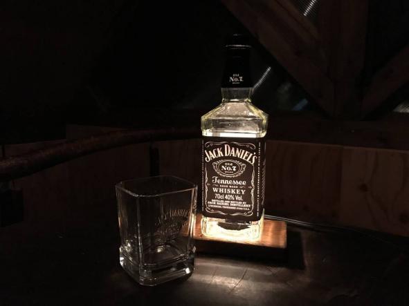 ボトルランプ ジャックダニエル お洒落なグラス付き！　テネシー　バーボン　　 ボトル　インテリア　BAR バー　照明_1