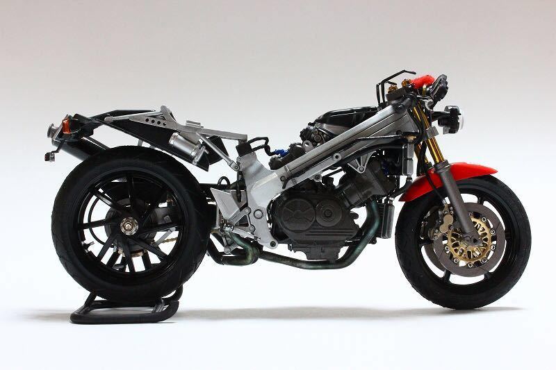 タミヤ 1/12 HONDA VFR750R RC30 鈴鹿8耐 CABIN仕様レプリカ カスタム