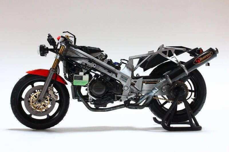 タミヤ 1/12 HONDA VFR750R RC30 鈴鹿8耐 CABIN仕様レプリカ カスタム