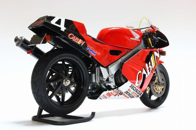 タミヤ 1/12 HONDA VFR750R RC30 鈴鹿8耐 CABIN仕様レプリカ カスタム