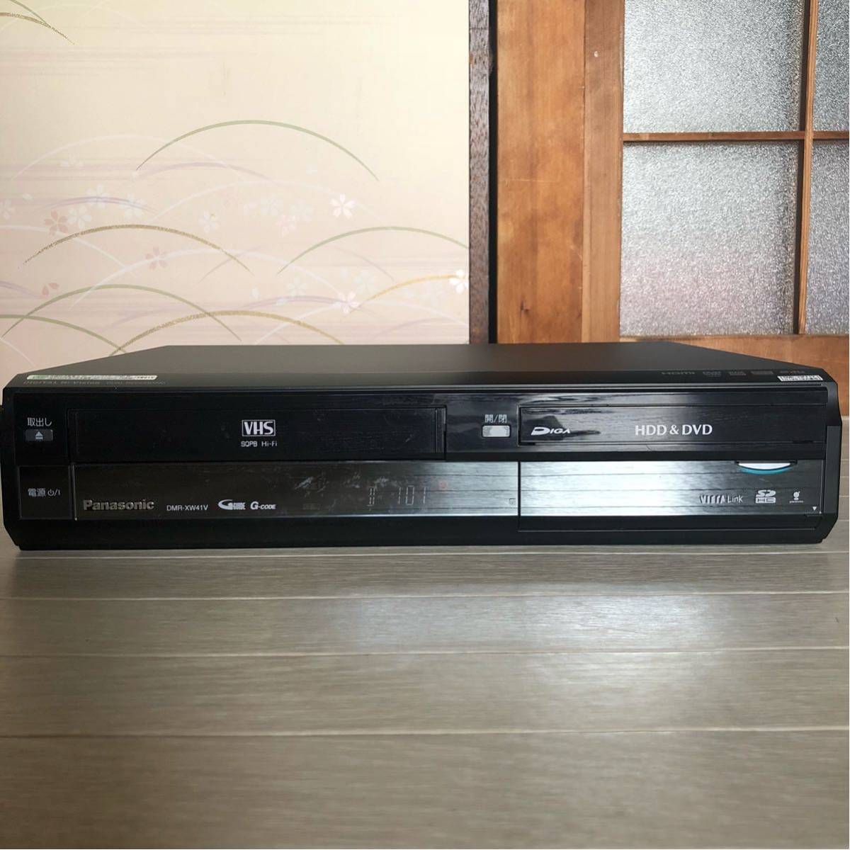 Panasonic DMR-XW41V VHS HDD&DVDレコーダー動作一部確認済み 【公式通販】