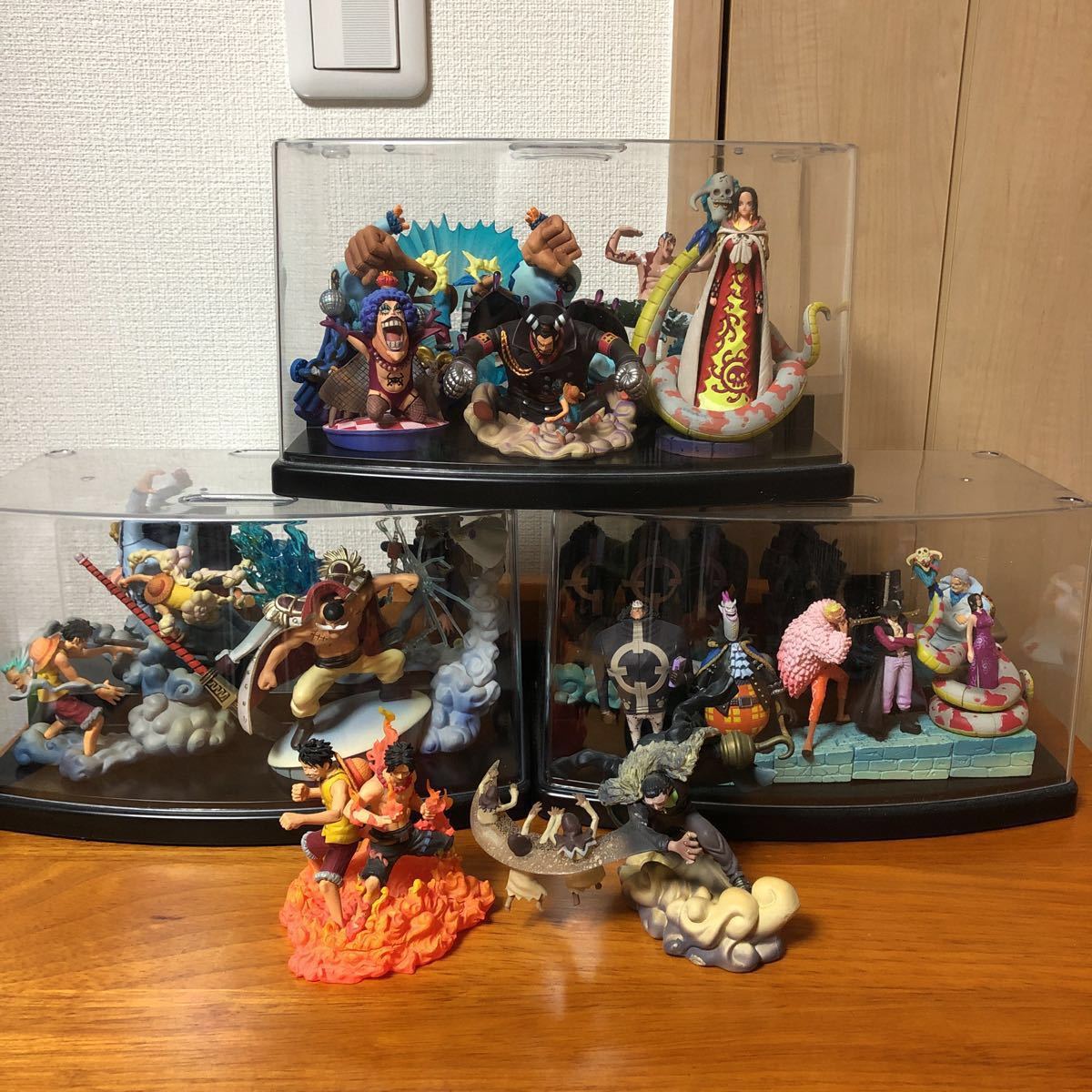 ONE PIECE ワンピース ログボックスLOGBOX 】ボーナスフィギュア含 14  