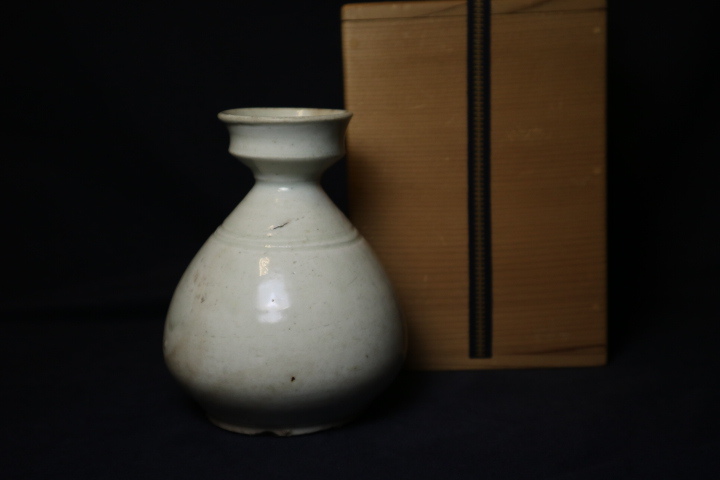 【限定SALE，人気】 白磁 徳利 検李朝酒器堅手高麗茶道具花器粉引雨漏り珍品 骨董オブジェ(李朝)｜売買されたオークション情報、yahooの商品情報をアーカイブ公開 - オークファン 李朝