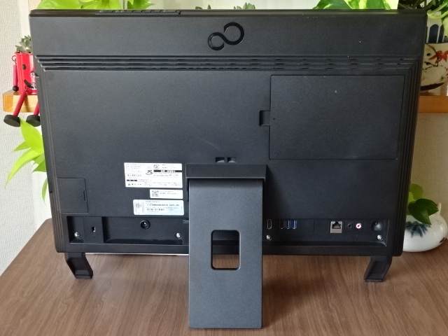 富士通 ESPRIMO FH56/HD Core-i7 3610QM 2.3GHz/8GB/500GB 管理B-96