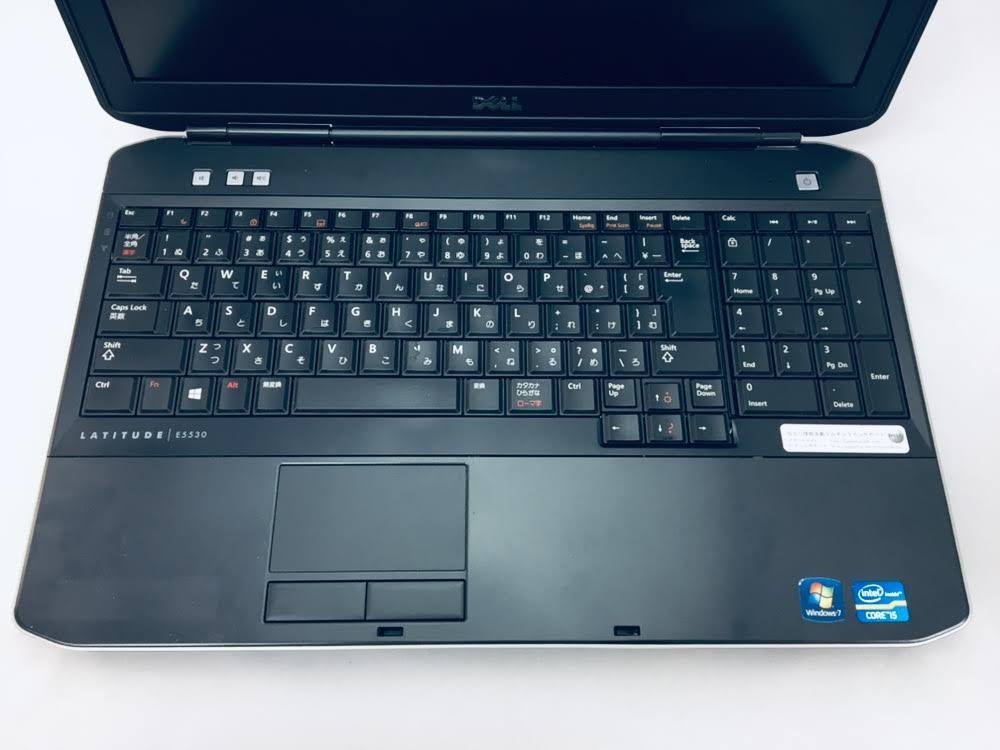 ●DELL Latitude E5530 / Intel Core i5 3340M 2.70GHz / 320GB / 4GB / Windows7 Pro / 高解像度