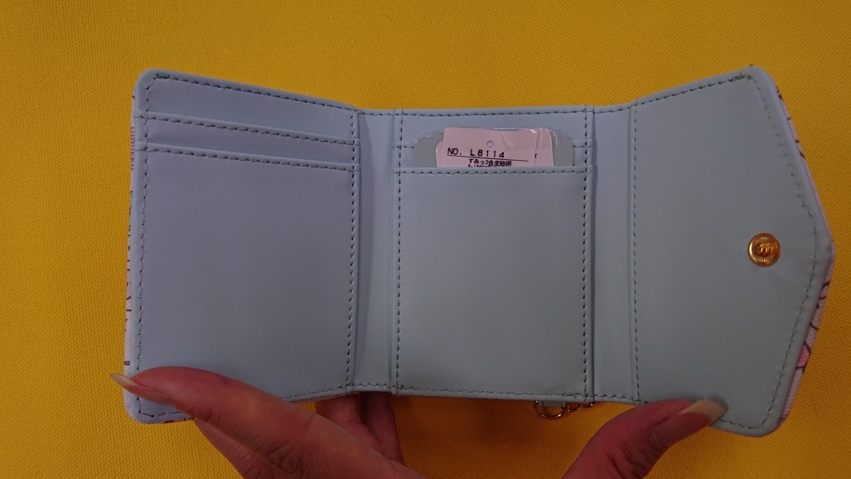 すみっコぐらし三つ折り財布女の子 子供 女性用 売買されたオークション情報 Yahooの商品情報をアーカイブ公開 オークファン Aucfan Com