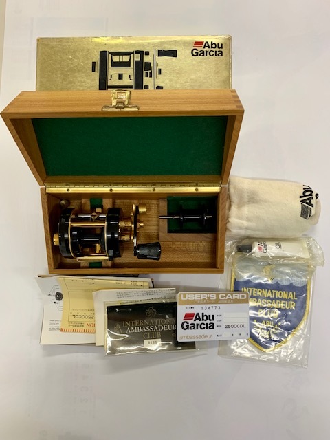 【未使用品】Abu 2500CDL アンバサダー ABU 2500CDL アブ 希少品 Ambassadeur ﾌｯﾄ 店舗併売未
