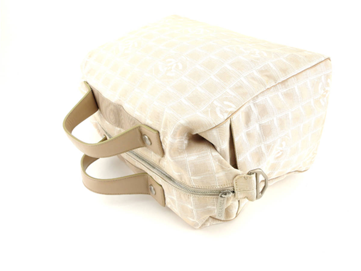 CHANEL ニュートラベルライン シャネル ハンドバッグ - シャネル 