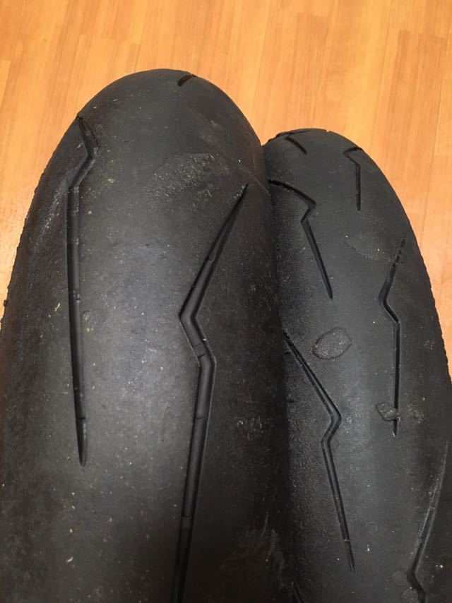 【中古】ピレリ ディアブロ スーパーコルサ 110 140 前後セット CBR250R YZF-R25 Ninja250 等