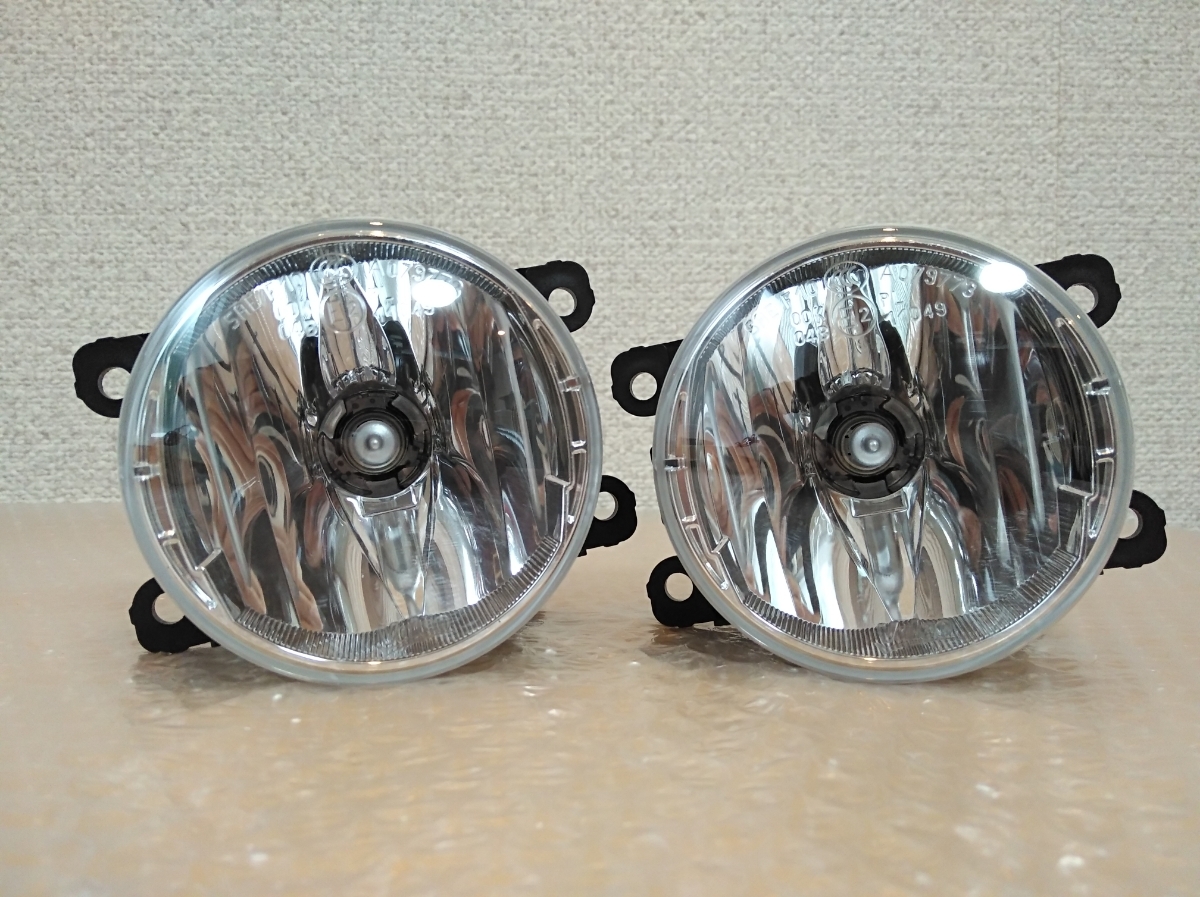 ◇新車外し スズキ 純正 valeoフォグランプ ジムニー JB64W アルト
