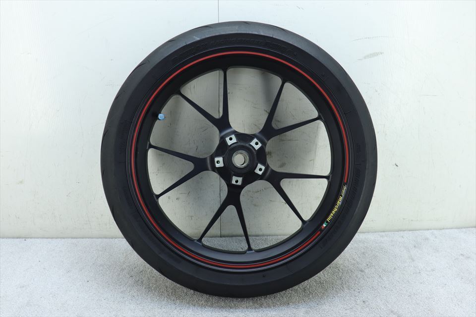 DUCATI 1098S純正フロントホイール 17x3.50 マルケジーニ 315258