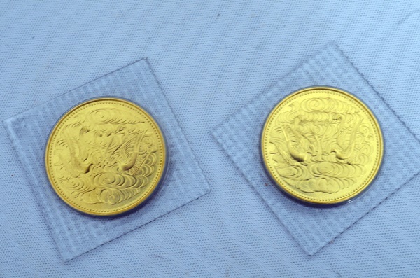  ２枚セット 昭和六十一年 天皇陛下御在位六十年 拾万円 金貨 昭和61年 ご在位60年 10万円 純金 K24 ブリスターパック(昭和)｜売買されたオークション情報、yahooの商品情報をアーカイブ公開 - 記念硬貨