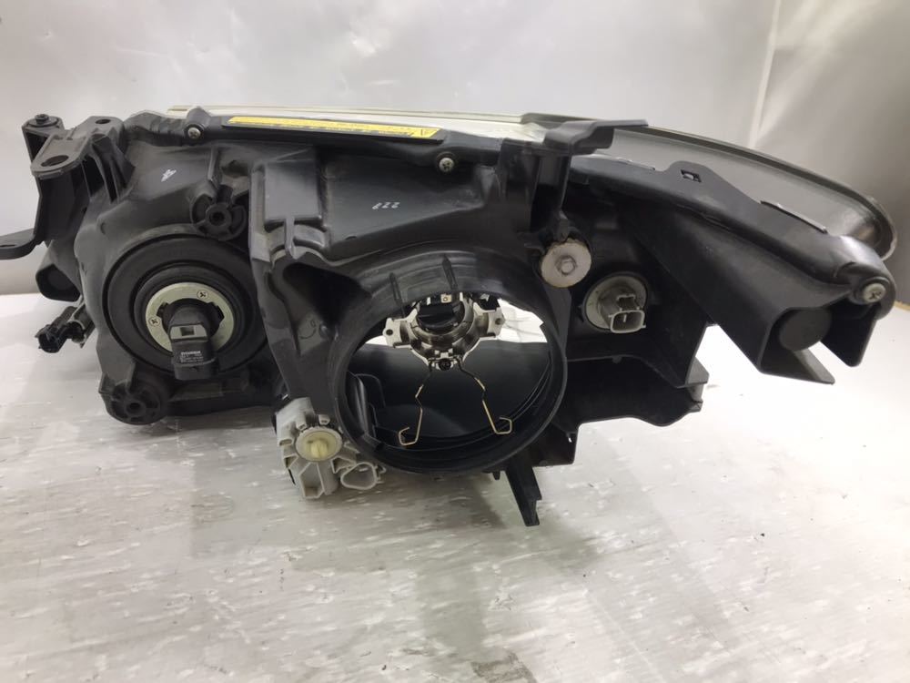 カムリ AVV50 前期 純正HIDヘッドライト左右セット 打刻4 koito33-150 (L19-28) カムリ ヘッドライト LED AVV５０ HIDヘッドライト左右セット 左右