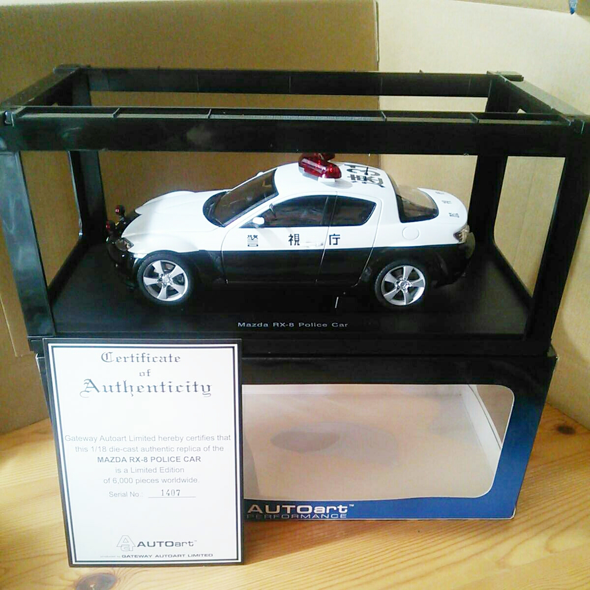 【激安大特価，格安】 RX-8 オートアート 1/18 パトカー AUTO art 1:18(その他)｜売買されたオークション情報、yahooの商品情報をアーカイブ公開 - オークファン その他