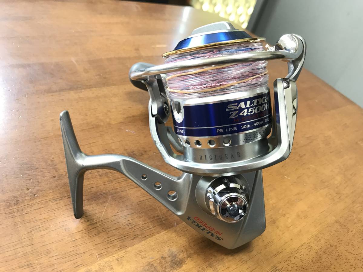 ダイワ ソルティガ 4500H 公式通販 ジャンク品 Z スピニングリール
