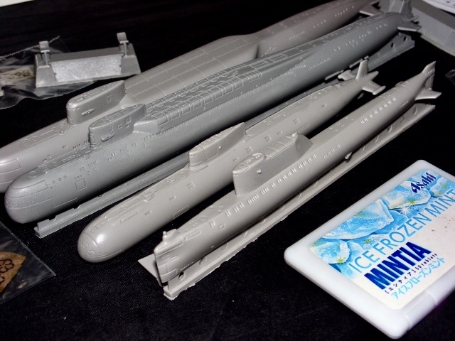 難 OKB Grigorov 1/700 ソビエト 潜水艦 4個 Soviet submarine project 667 BD Murena-M M Andromeda K-278 658M HOTEL II レジン 取説無