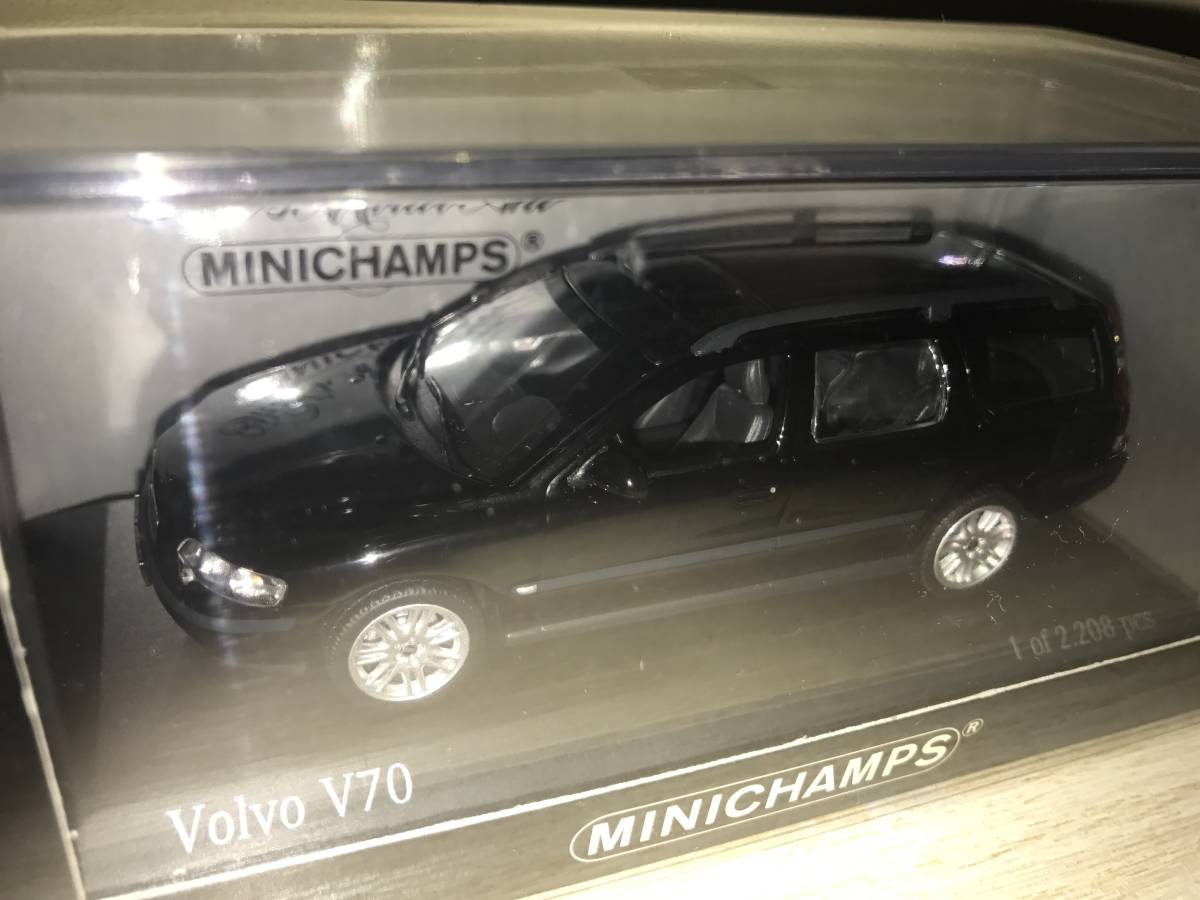 0 Volvo V70 1⁄43 ミニチャンプス ボルボ PMA Minichamps Break Olive