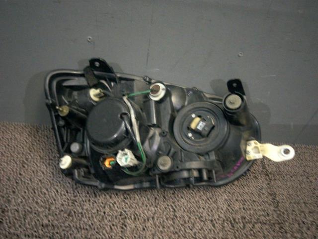 インプレッサ　GG2　左ヘッドライト