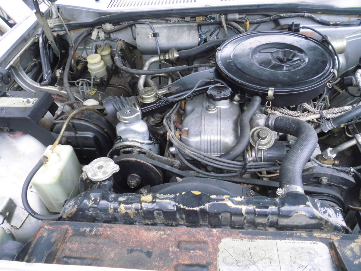 デボネア　A33部品取り　自走可能_9