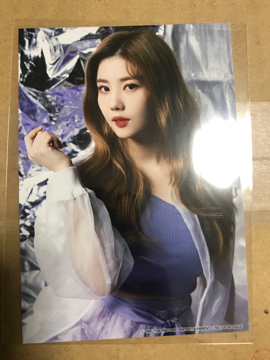 ウンビ IZ*ONE アイズワン ブエノスアイレス Buenos Aires wizone盤 ソロジャケット 生写真(CDなし_1